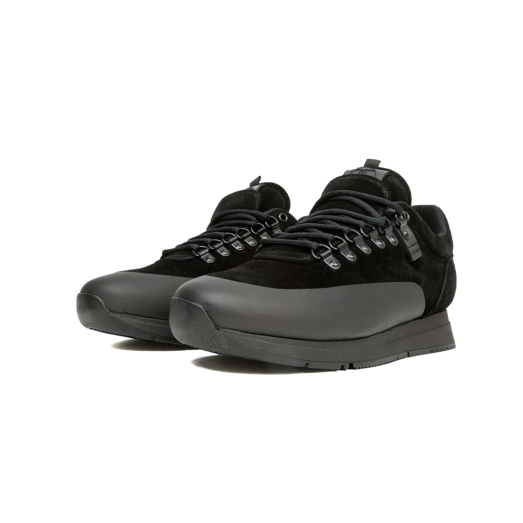 Akio Mens Orion "Triple Black" Shoes